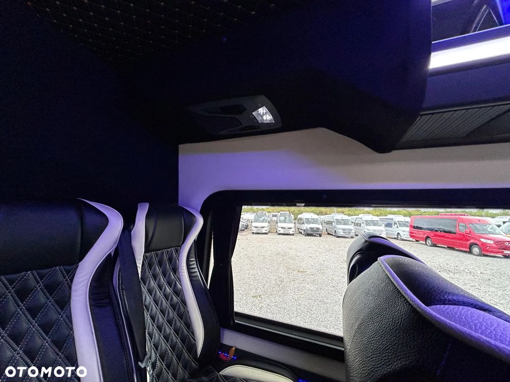 Mercedes-Benz Sprinter 519 - 7