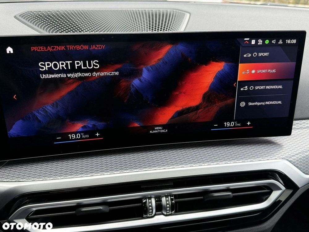 BMW Seria 3 330i xDrive M Sport sport - 18