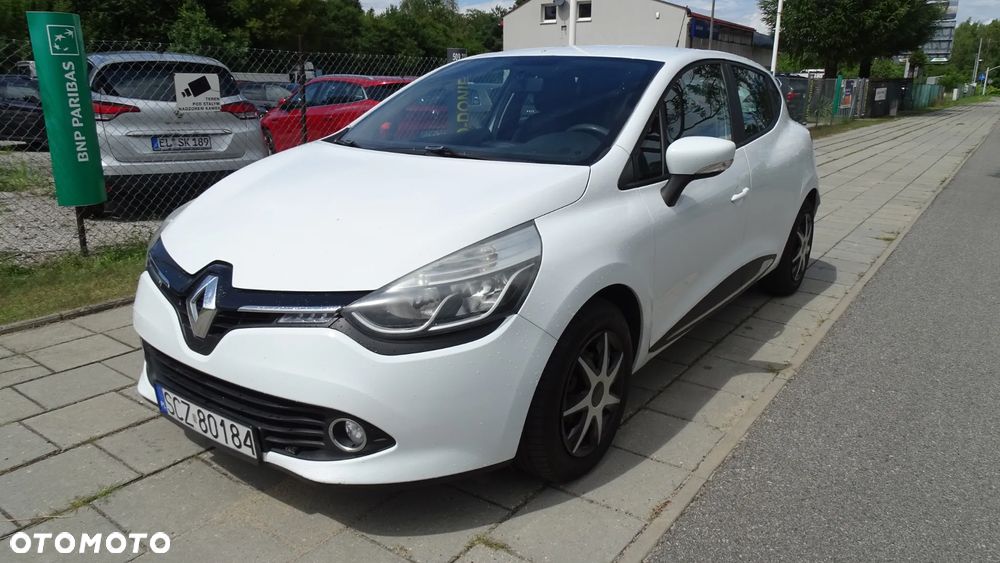 Renault Clio 2015 photo 2
