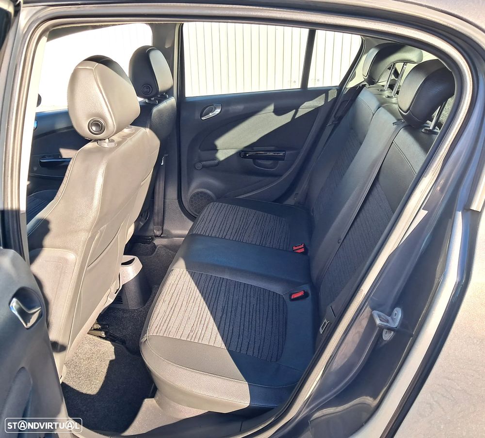 Opel Corsa 1.2 Go! - 10