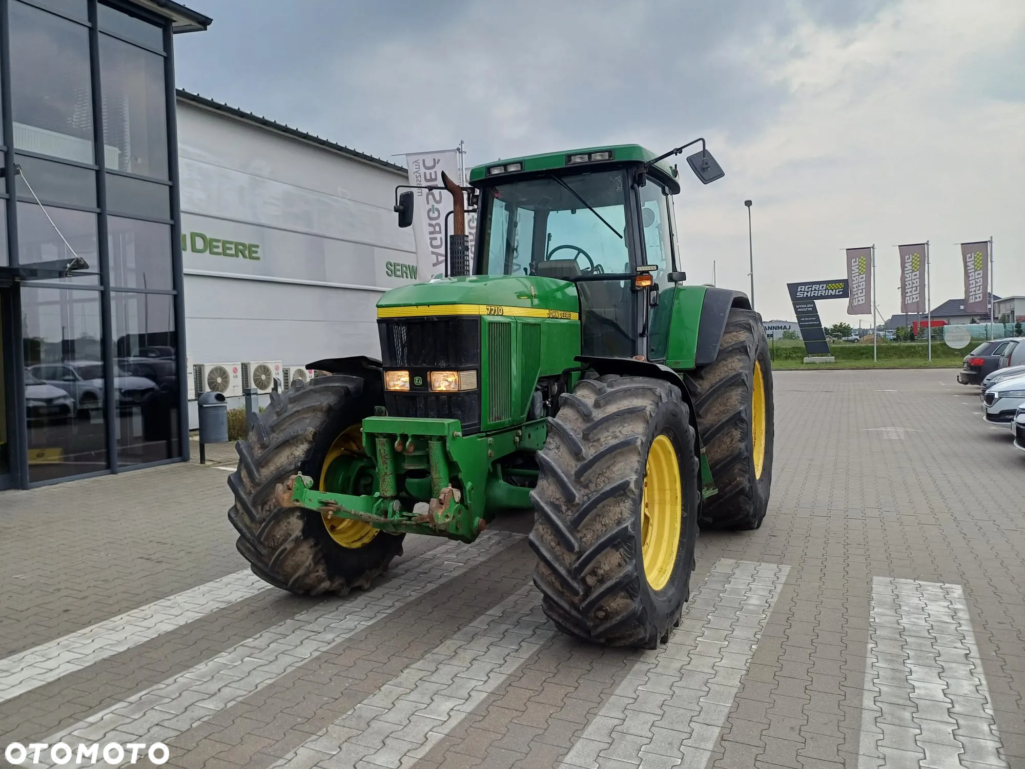John Deere 7710 - 2