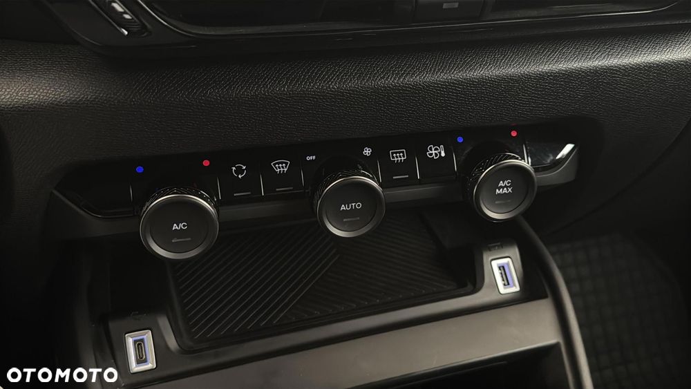 Citroën C4 1.2 PureTech Feel S&S - 21