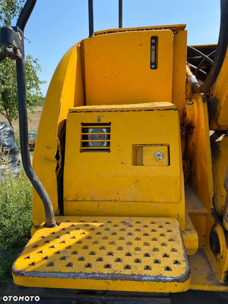 JCB JS130 - 11
