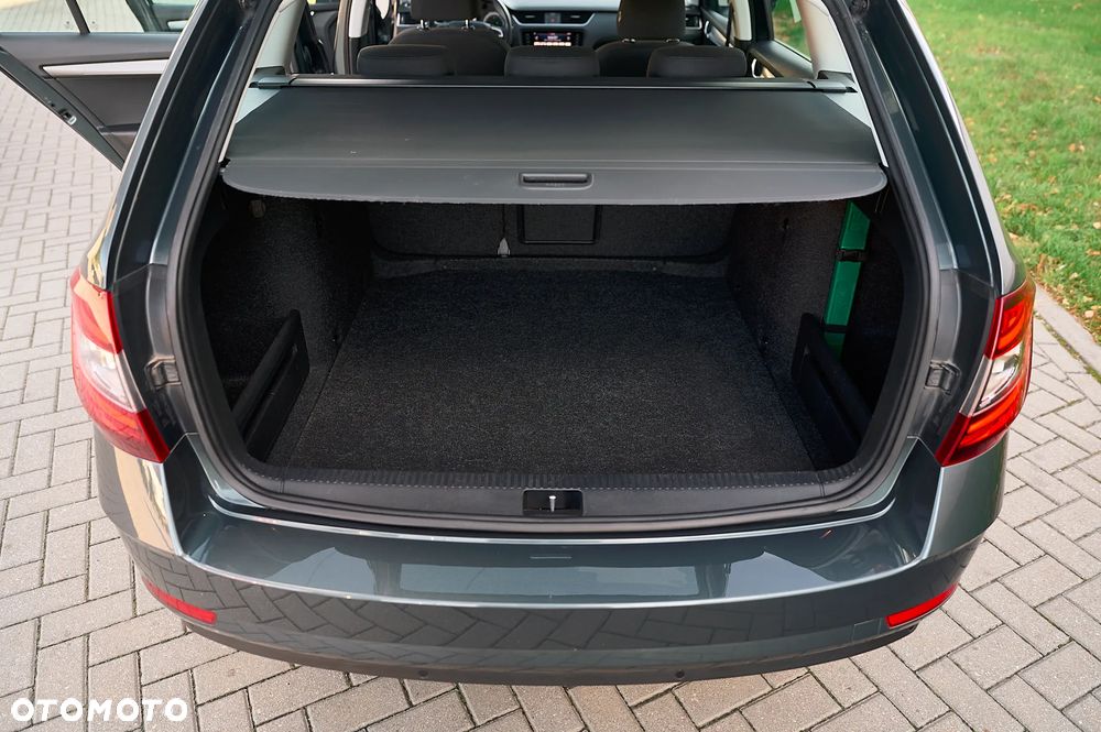 Skoda Octavia 1.6 TDI DSG Ambition - 15