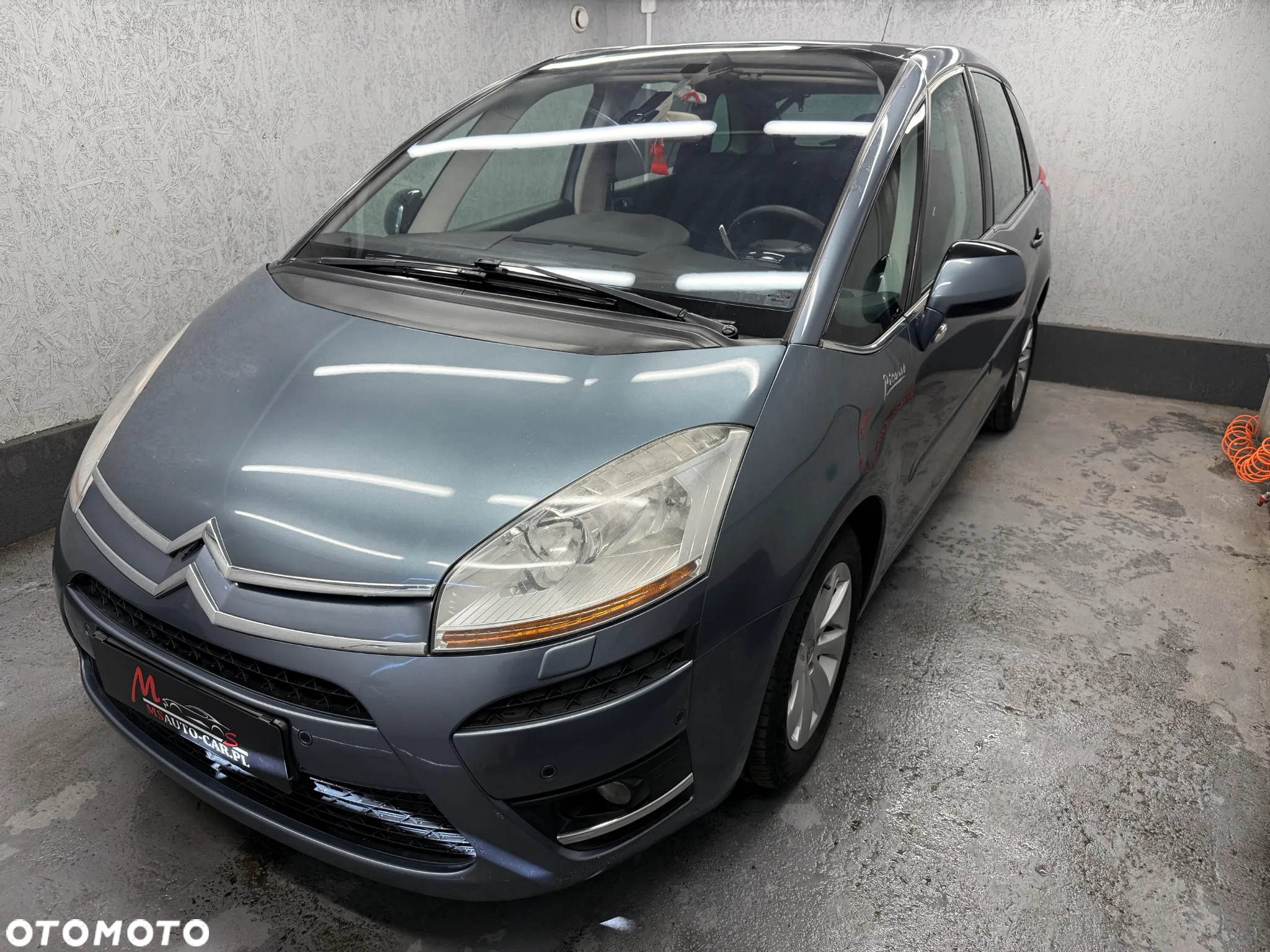 Citroën C4 Picasso - 6