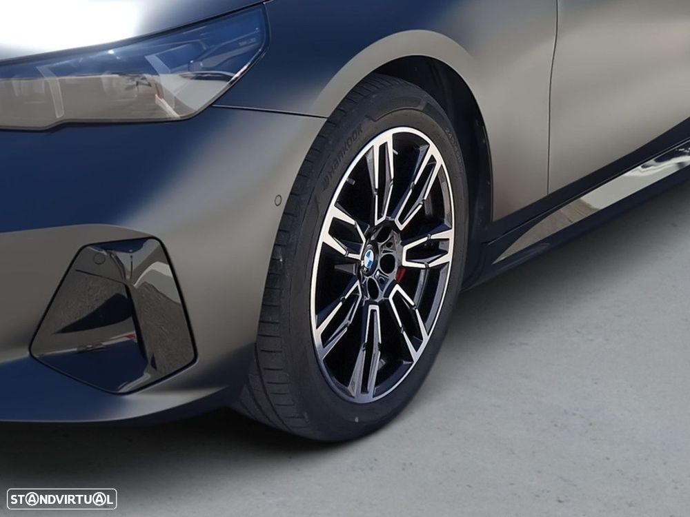 BMW I5 2025 photo 4