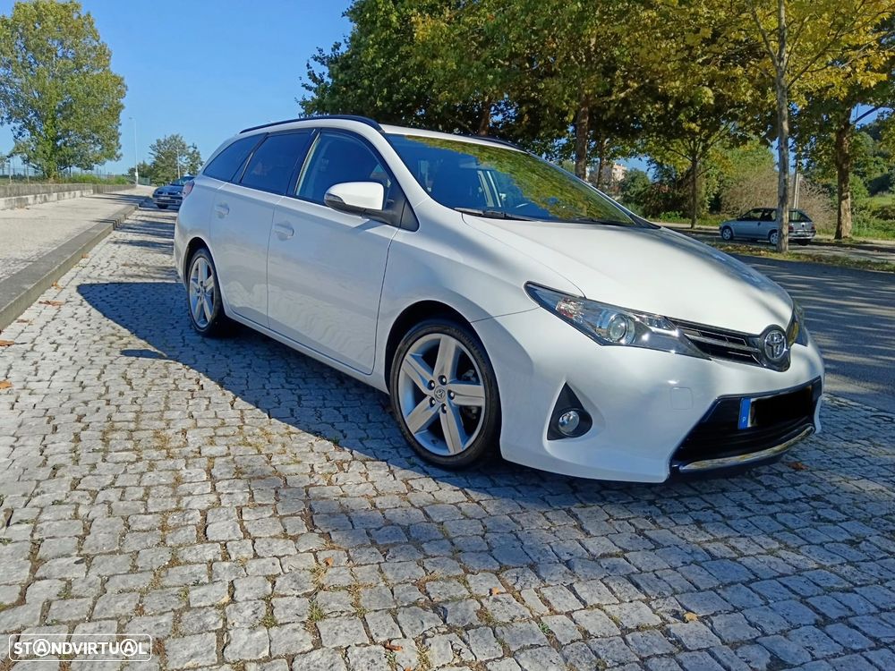 Toyota Auris 1.4 D-4D Comfort+Pack Sport - 13