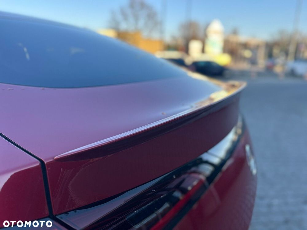 Mercedes-Benz GLC - 9