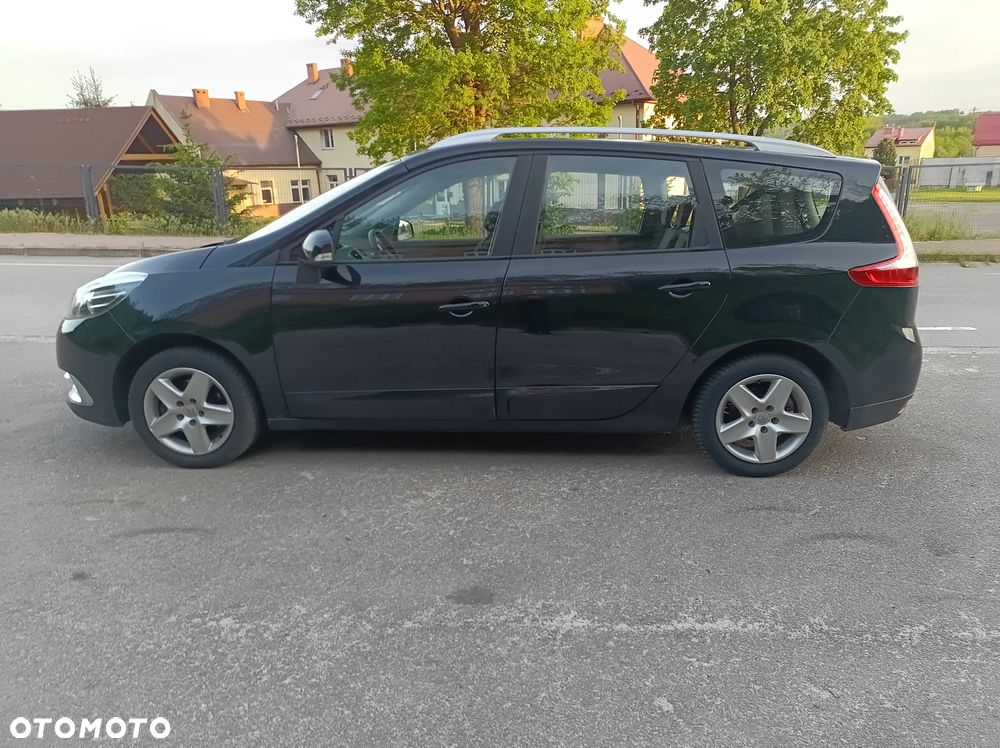 Renault Scenic - 7
