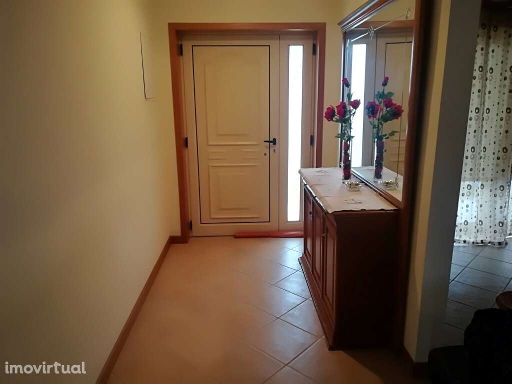 Moradia Indiv. V4 - Caires - Grande imagem: 5/27