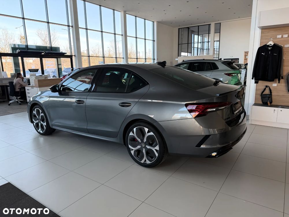 Skoda Octavia 2.0 TSI RS DSG - 6