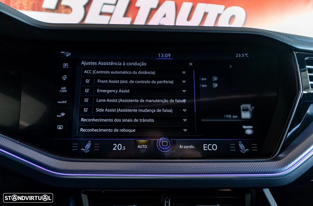VW Touareg 3.0 TSI e-Hybrid R - 22