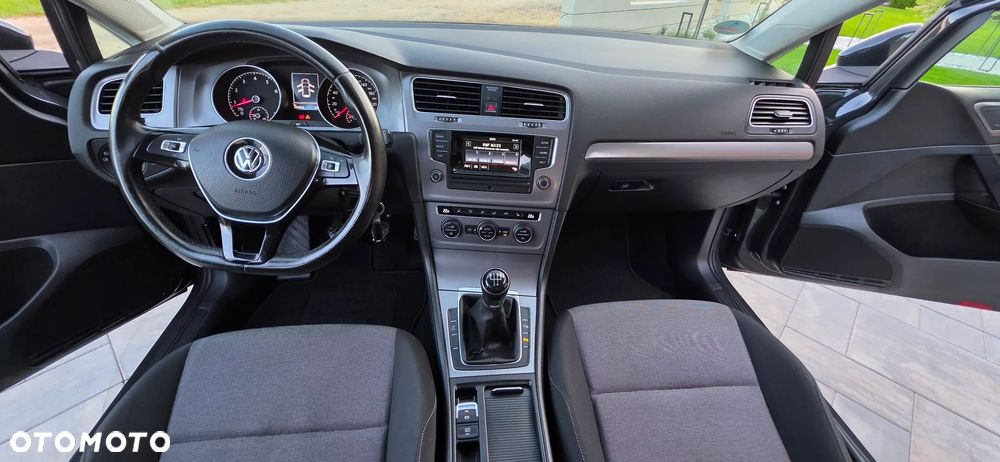 Volkswagen Golf 1.2 TSI BlueMotion Technology Trendline - 12