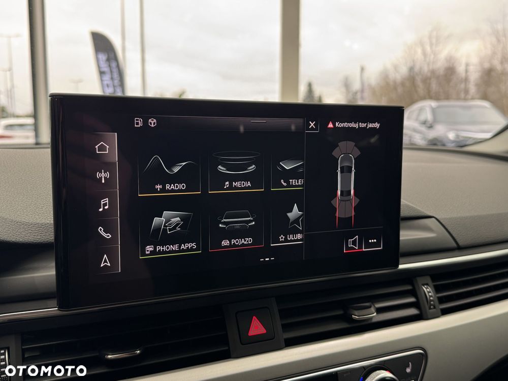 Audi A4 Limousine - 37