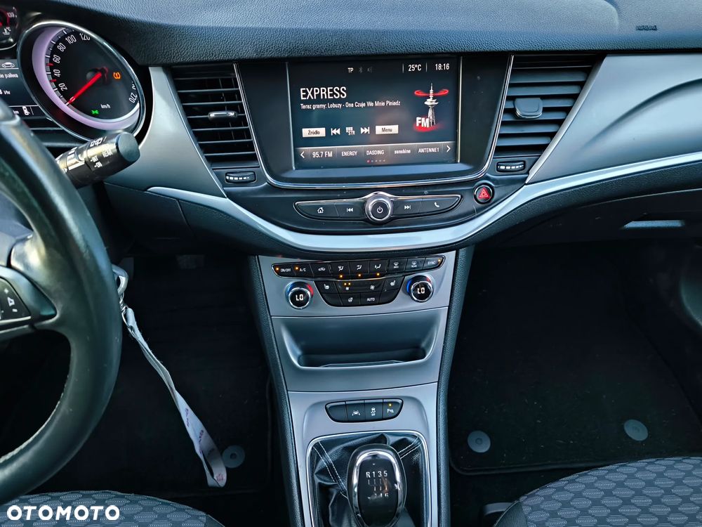 Opel Astra 1.4 Turbo Edition - 23