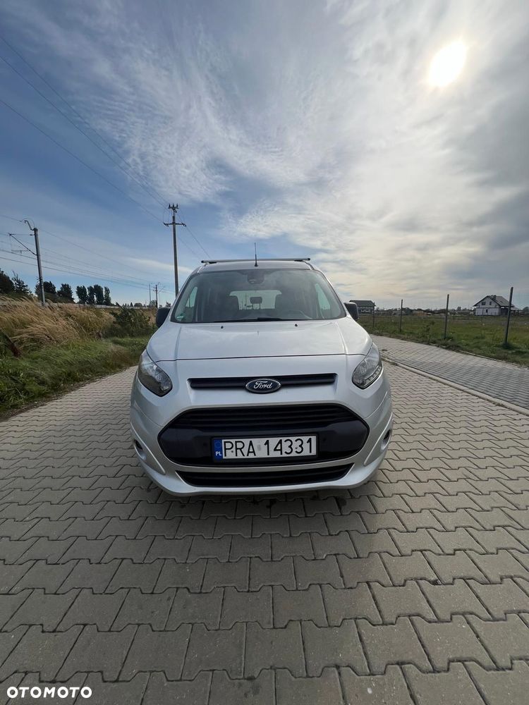 Ford Tourneo Connect - 12