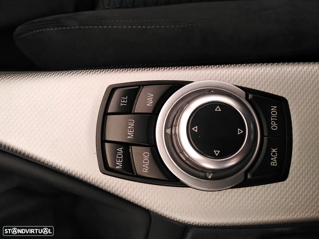BMW 116 d Pack M - 20