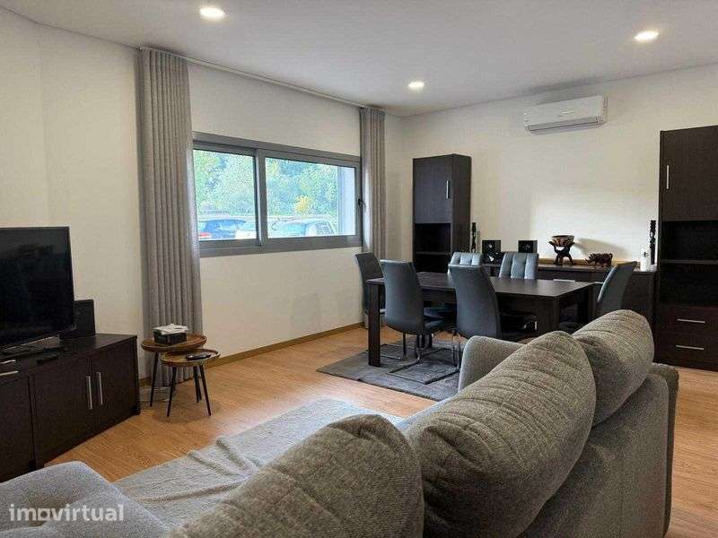 apartamento T2, c/ garagem - Grande imagem: 4/12