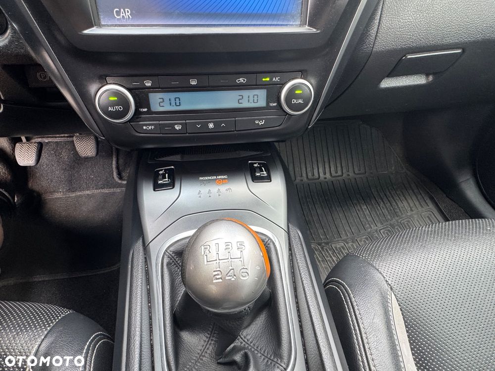 Toyota Avensis 2.0 D-4D Prestige - 37
