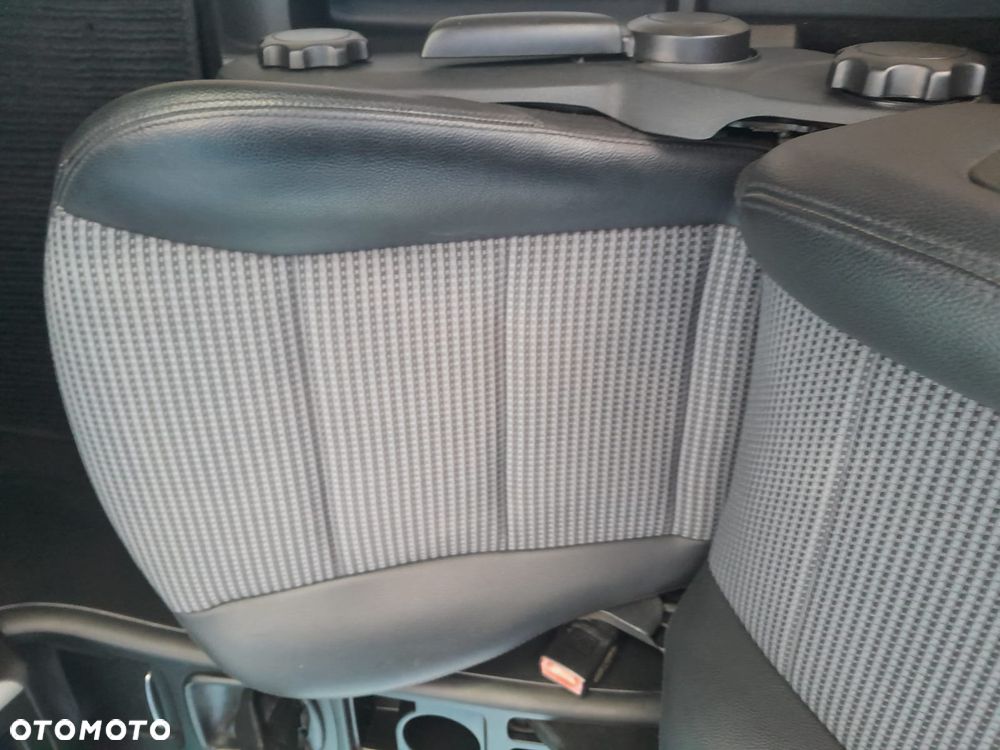 Mercedes-Benz Klasa A 170 Avantgarde - 21