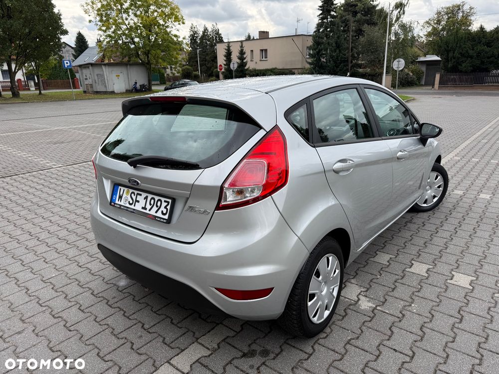 Ford Fiesta - 18