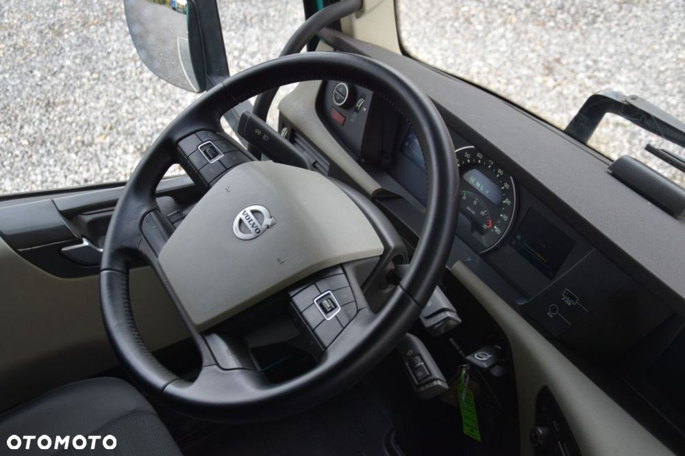 Volvo FH 500 Globetrotter XL - 34