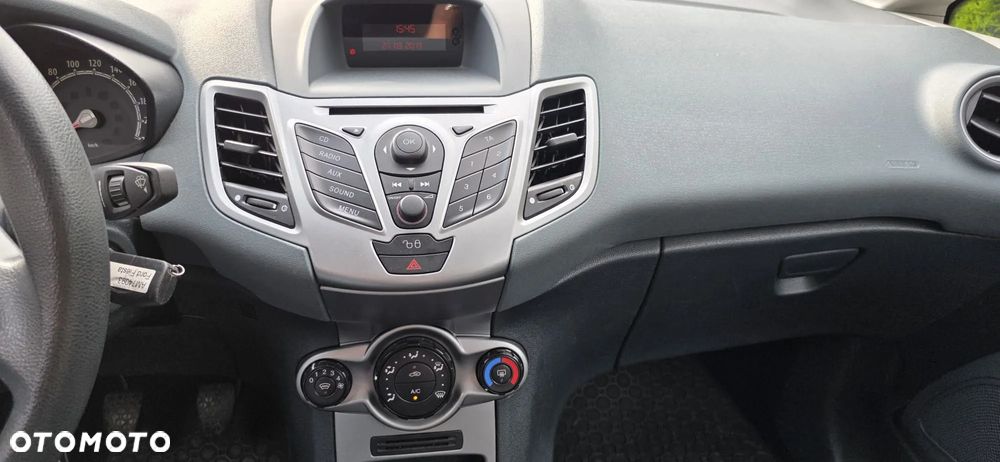 Ford Fiesta 1.25 Trend Edition - 11