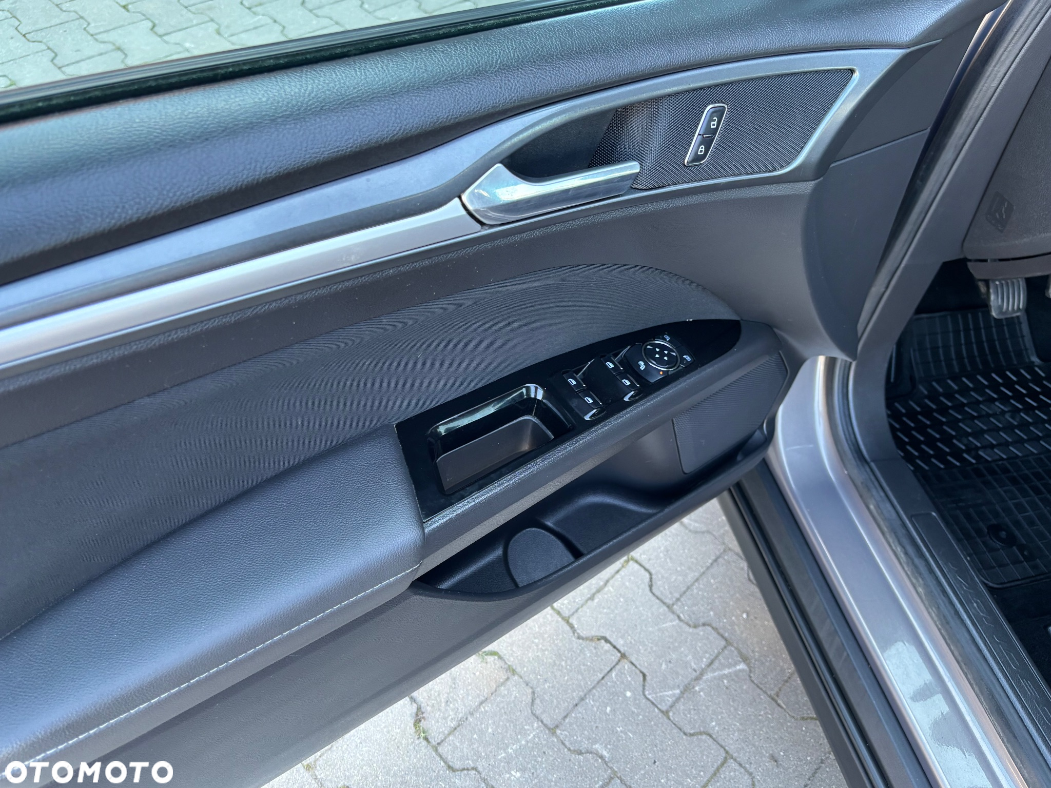 Ford Mondeo 1.6 TDCi Ambiente Plus - 18