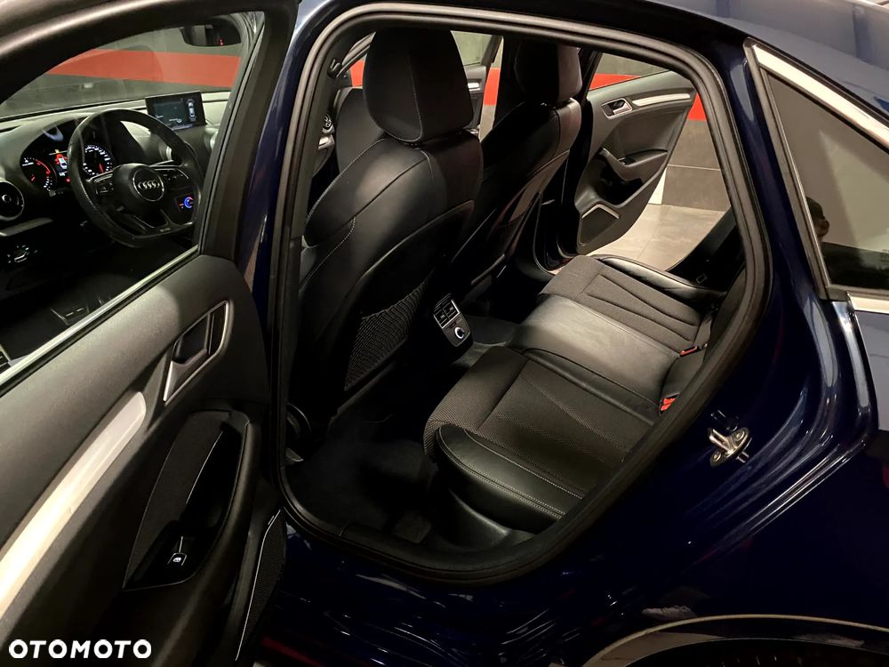 Audi A3 Limousine 30 TDI S tronic sport - 20