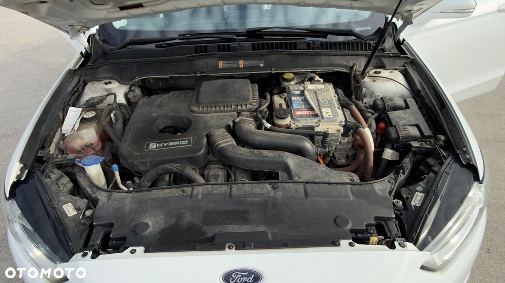 Ford Fusion - 21
