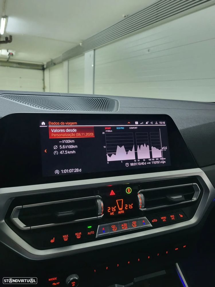 BMW 318 d Luxury Line - 33