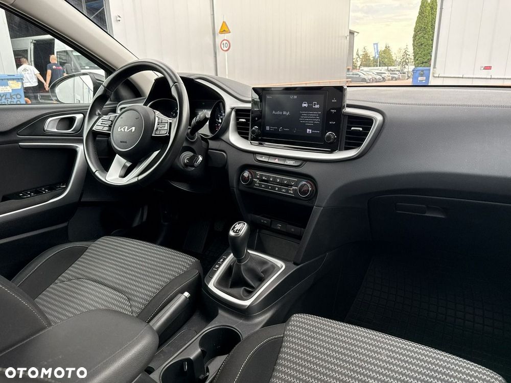 Kia XCeed 1.5 T-GDI M - 21