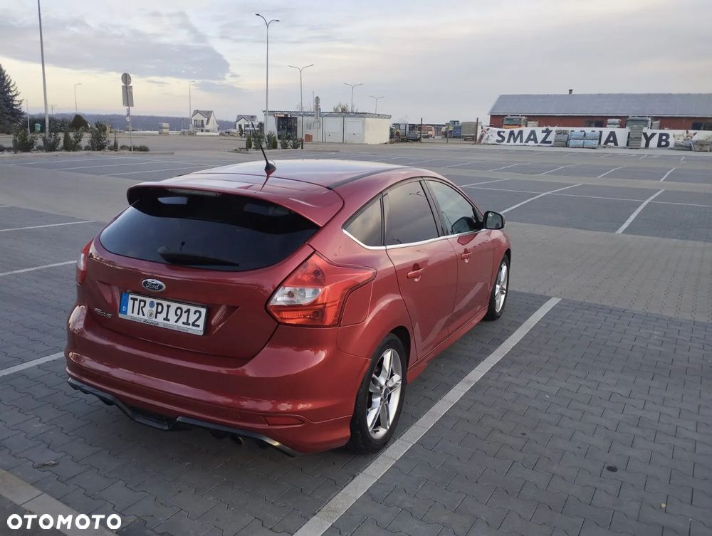 Ford Focus 2.0 TDCi Titanium - 9