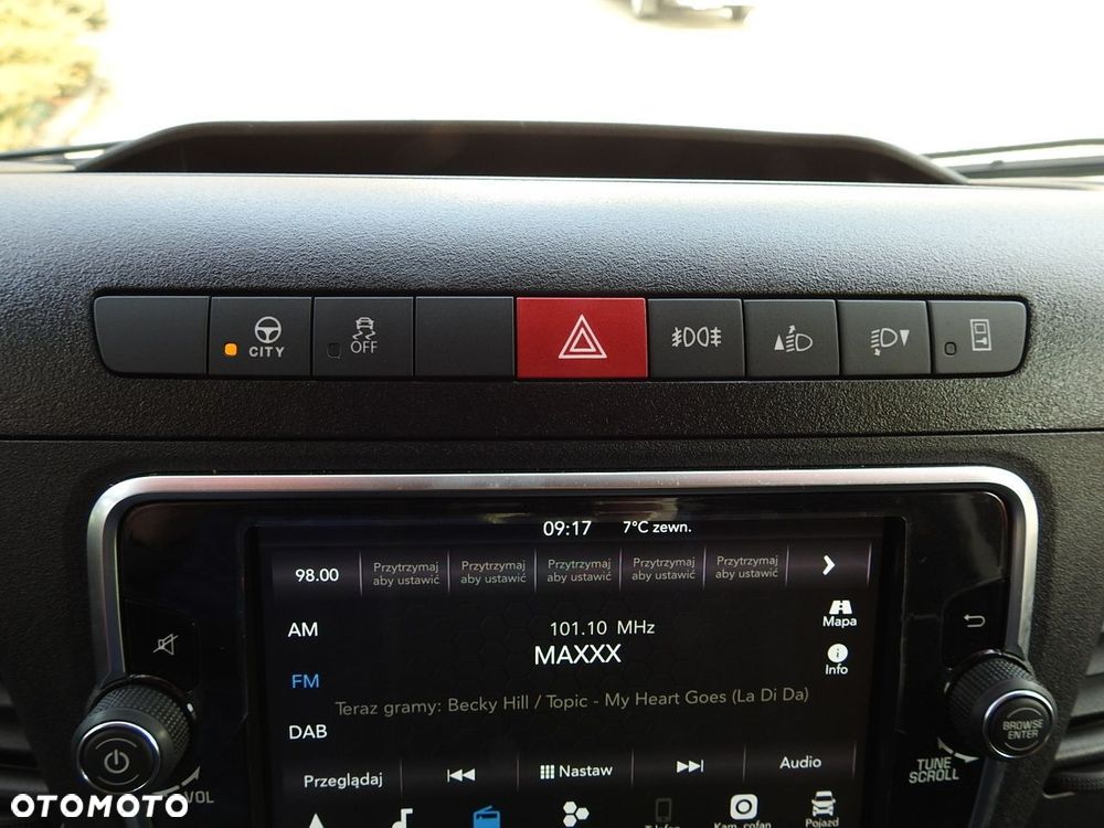 Iveco DAILY NOWY 35S18 CONNECT PLANDEKA 10 PALET WEBASTO KLIMATYZACJA TEMPOMAT NAWIGACJA LEDY ASO  180KM - 34