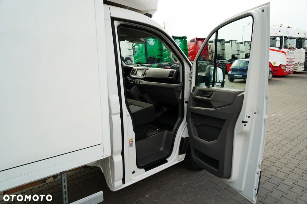 Volkswagen CRAFTER / KONTENER / WINDA DHOLLANDIA / 2019 ROK / BLIŹNIAK / 3 MIEJSCA / - 36