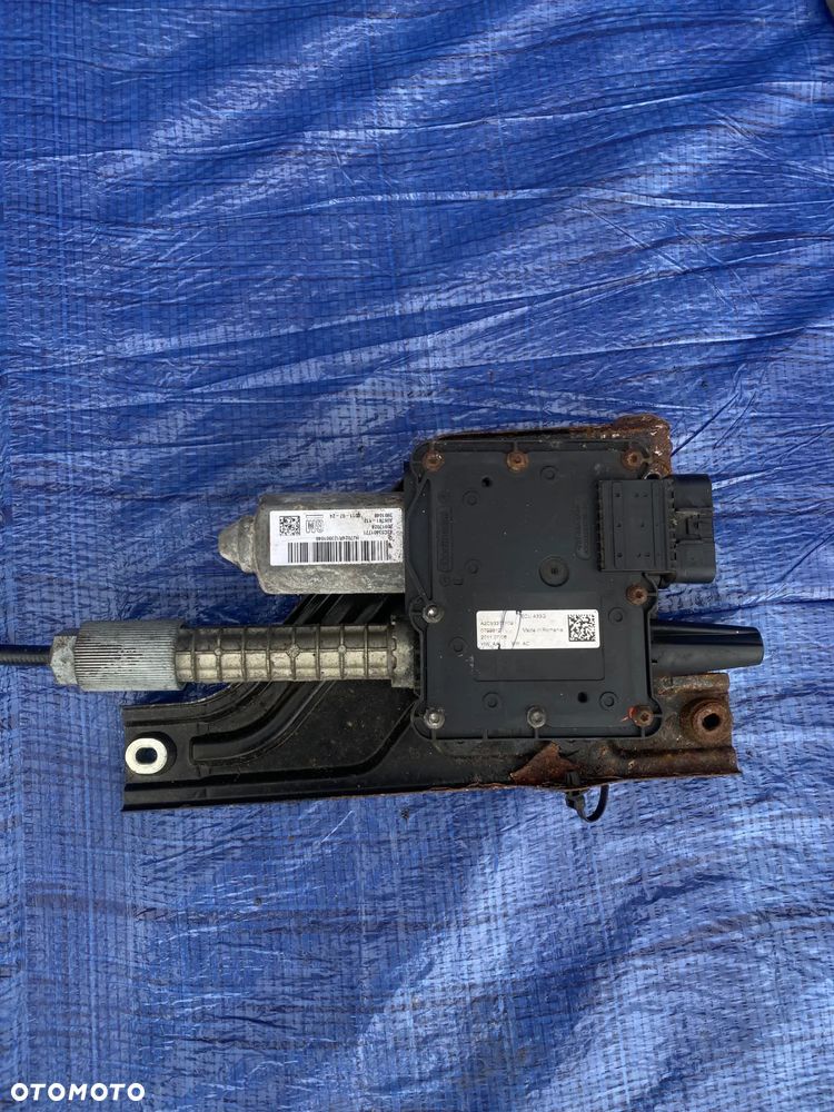 MECHANIZM HAMULCA HAMULEC RĘCZNY ELEKTRYCZNY OPEL INSIGNIA A - 3