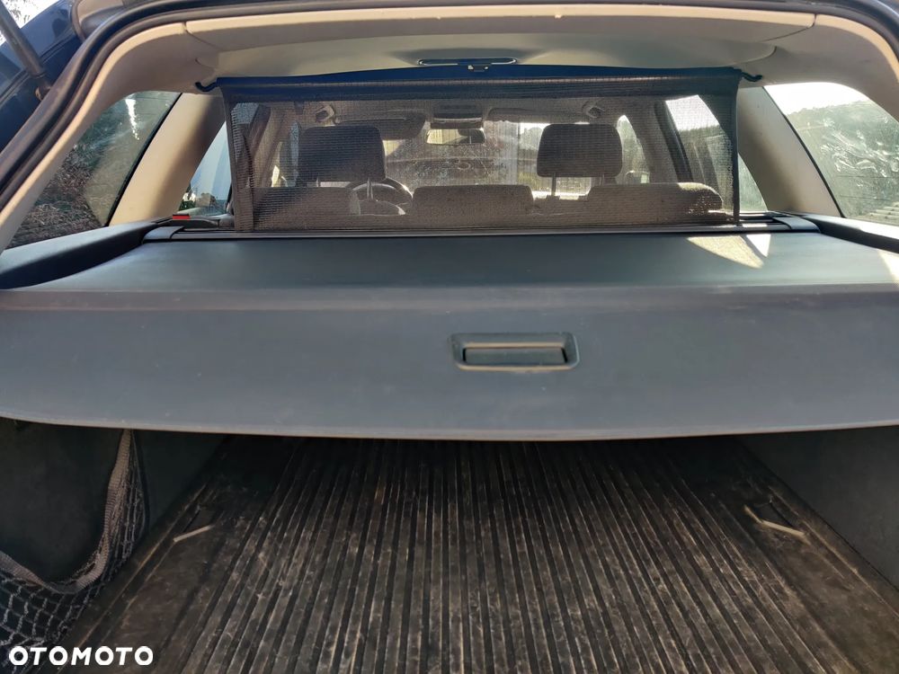 Audi A4 Avant 2.0 TDI - 4