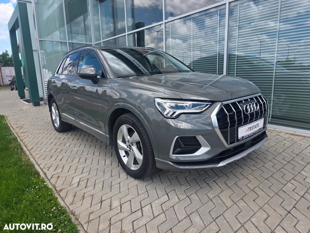 Audi Q3 2.0 35 TDI S tronic Advanced - 4