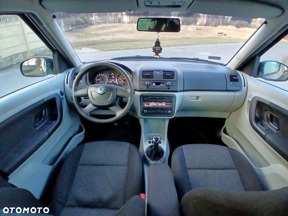 Skoda Roomster 1.6 TDI DPF Scout - 9