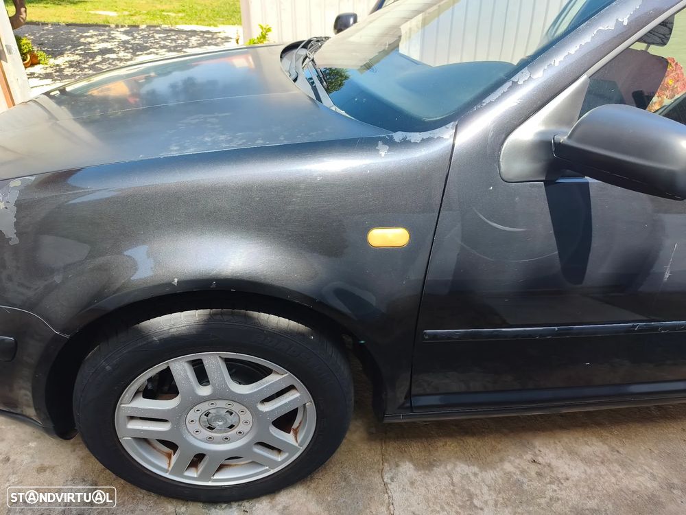 VW Golf 1.4i Confortline - 5