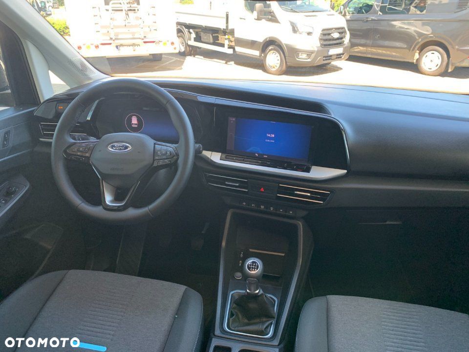 Ford Tourneo Connect - 17