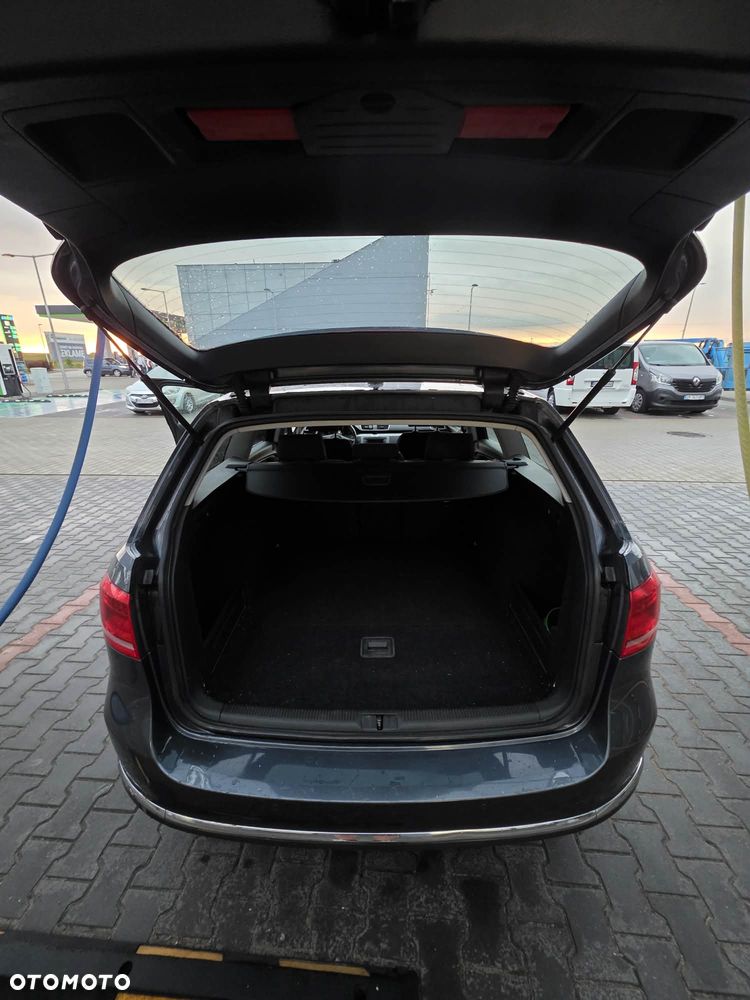 Volkswagen Passat 2.0 TDI DPF Comfortline DSG - 15
