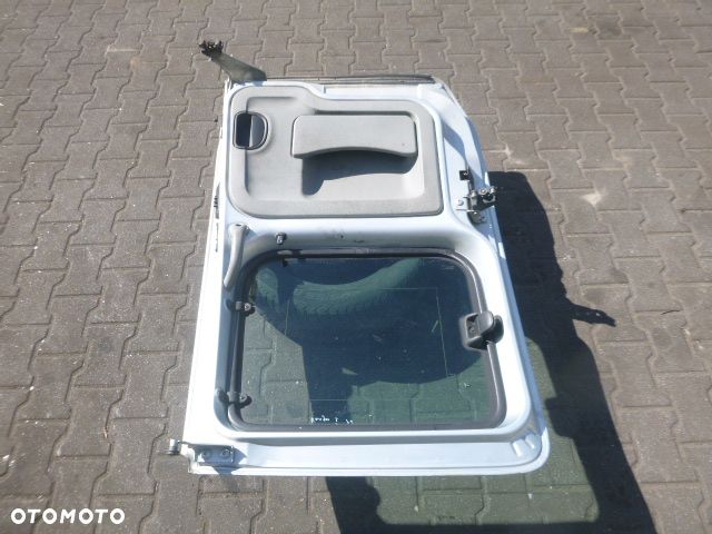 DRZWI LEWE BOCZNE PRZESUWNE SUWANE KOMPLETNE RENAULT KANGOO I LIFT KOLOR TEB64 03-08 - 14