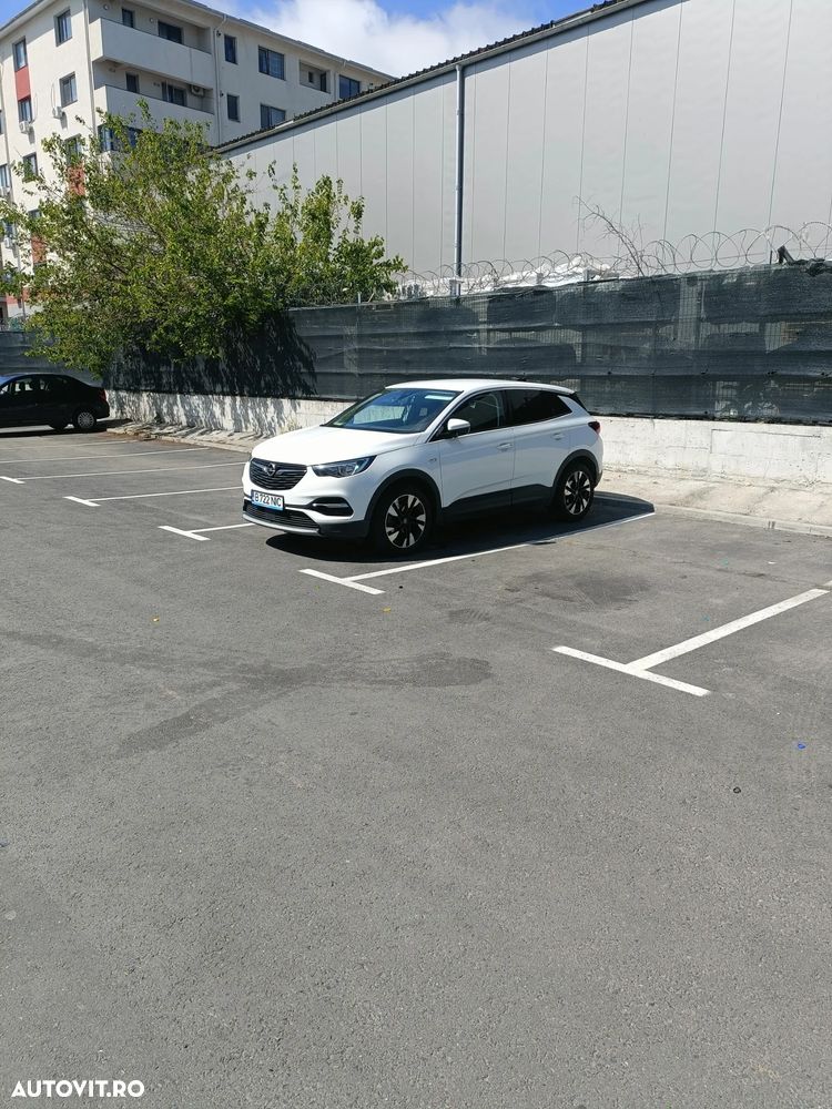 Opel Grandland X 1.2 Turbo START/STOP Aut. Ultimate - 8