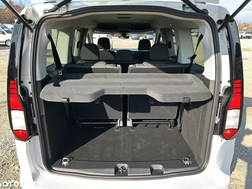 Volkswagen Caddy Maxi 2.0 TDI DSG - 11