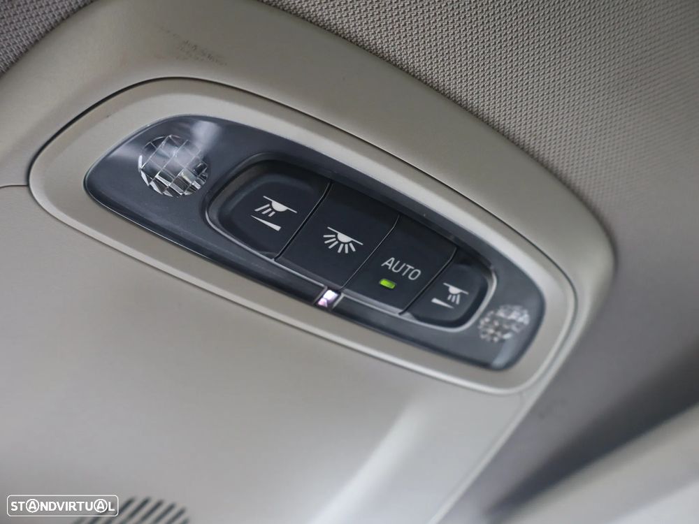 Volvo V40 D2 Kinetic - 18