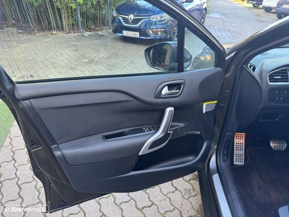 Citroën DS4 1.6 e-HDi So Chic CMP6 - 7