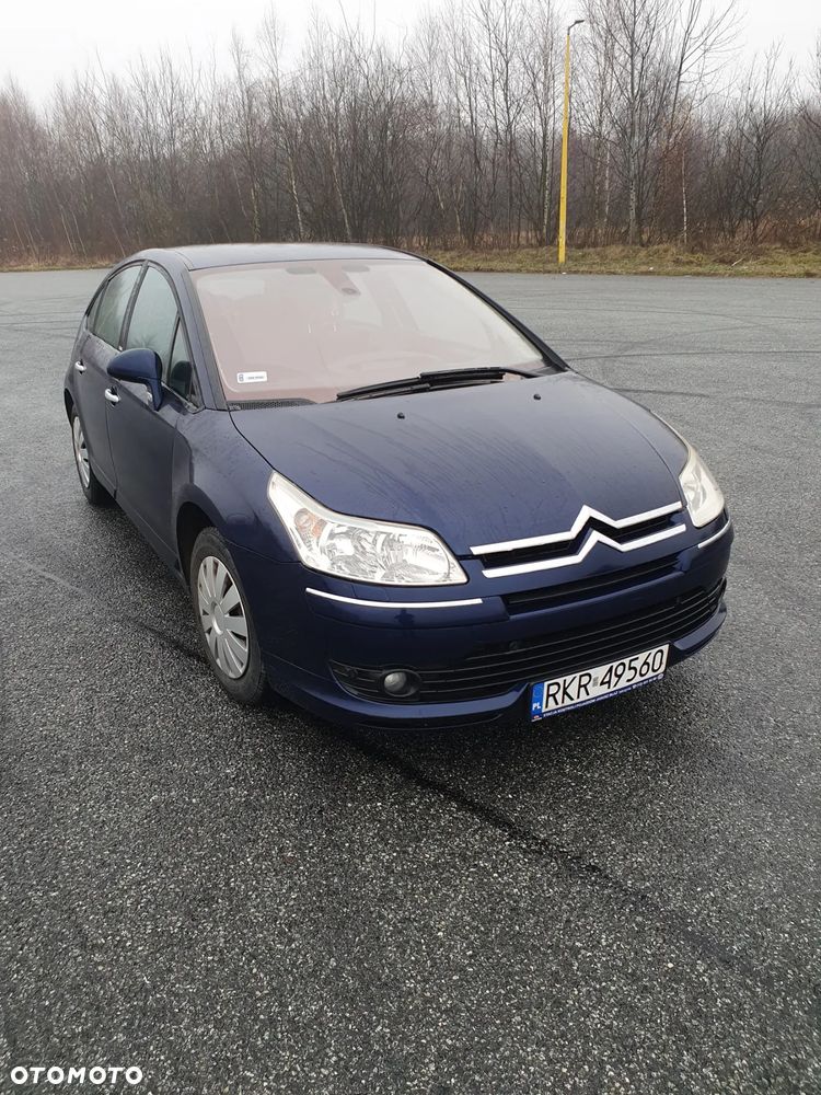 Citroën C4 2.0 16V Exclusive - 2