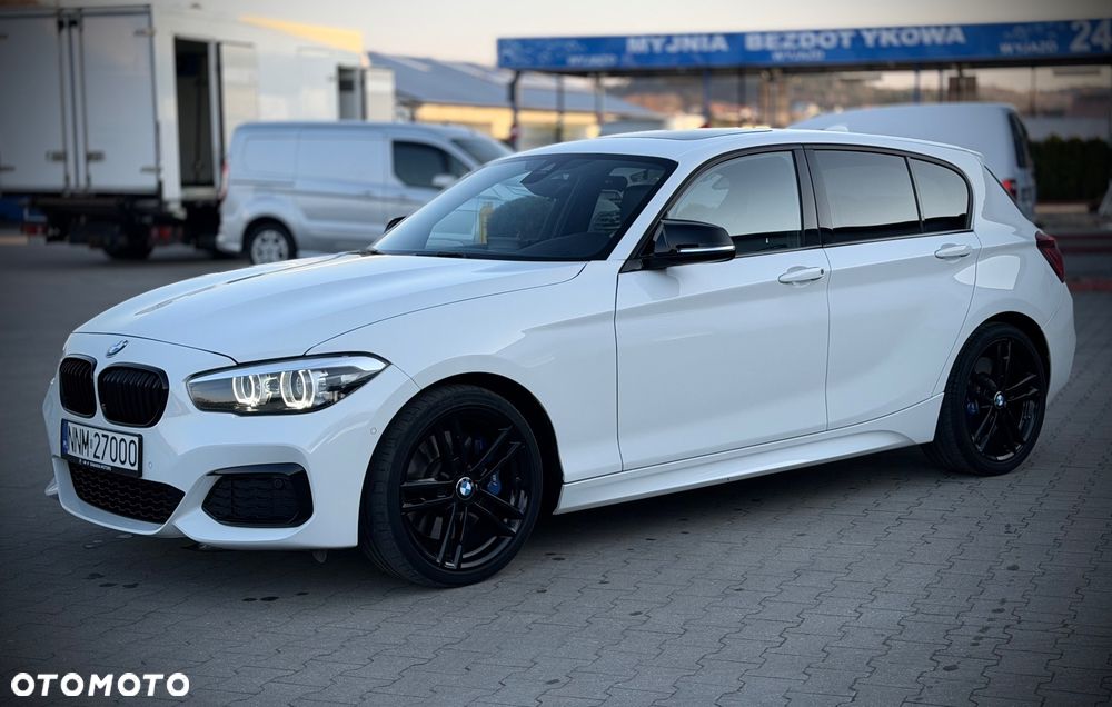 BMW 1M - 25