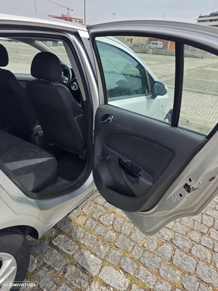 Opel Corsa - 8